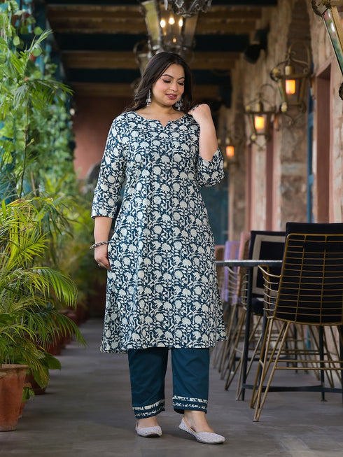 Women Plus Size Teal Pure Cotton Kurta Set